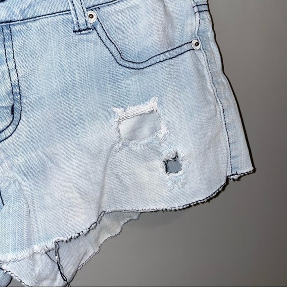 Mossimo distressed denim shorts with crochet accent - Picture 3 of 6